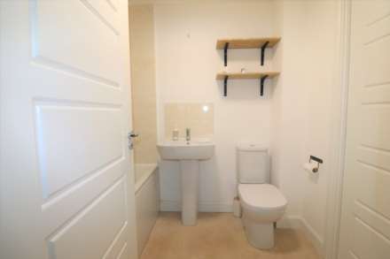 Foster Drive, Dartford, Image 8