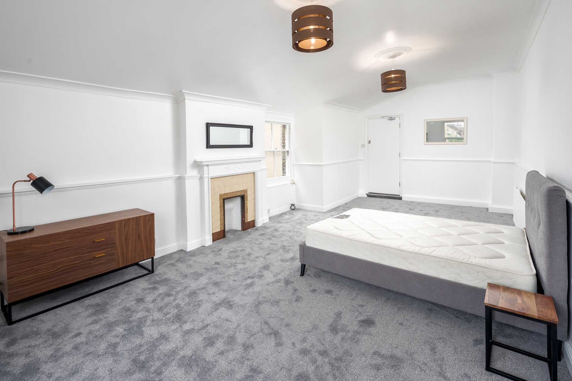 East Hill, Dartford, Image 1