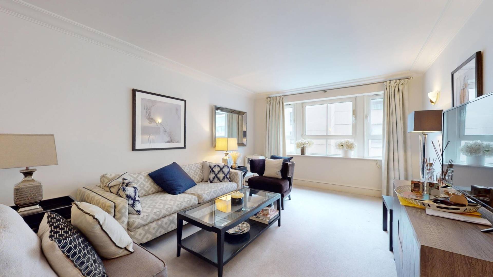 Consort Court, Wrights Lane W8, Image 1