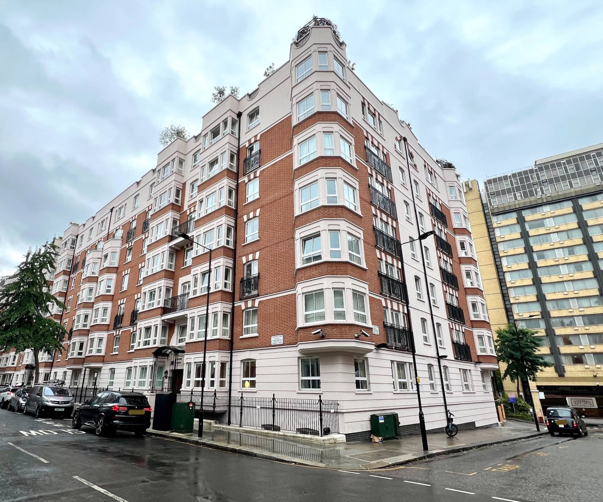 Consort Court, Wrights Lane W8, Image 12