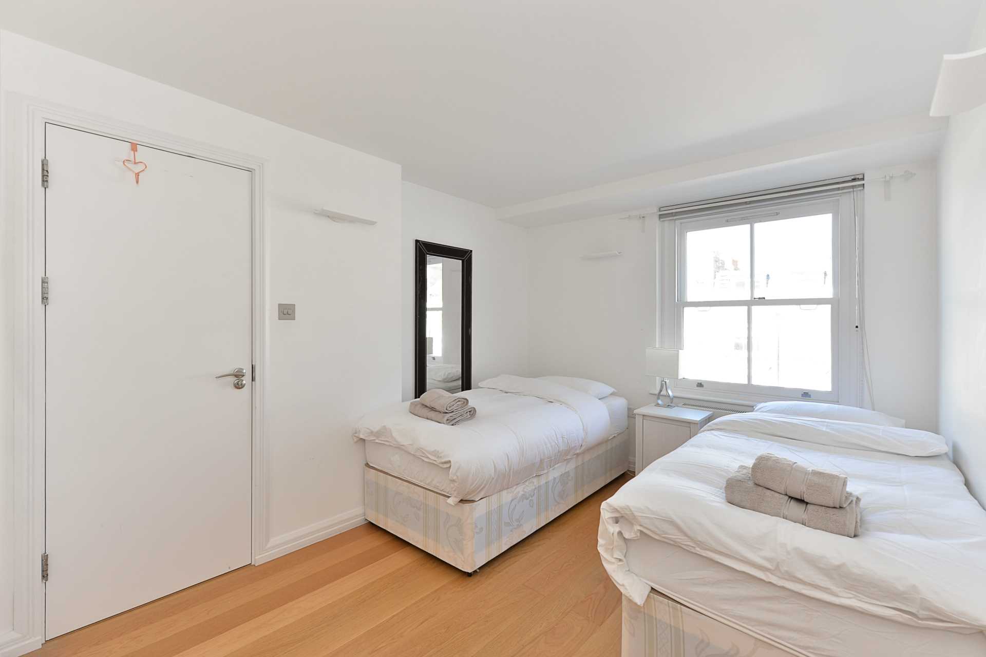 3 Bed Lexham Gardens, Kensington W8, Image 6