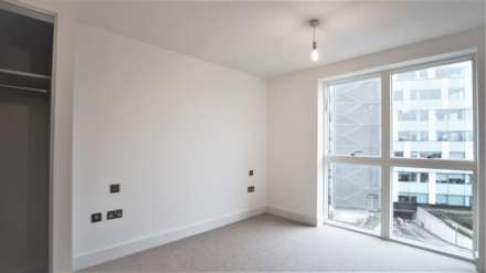 Abbotsford Court, Park Royal, NW10, Image 3