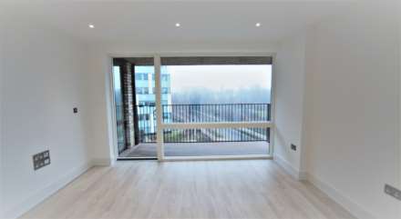 Abbotsford Court, Park Royal, NW10, Image 4