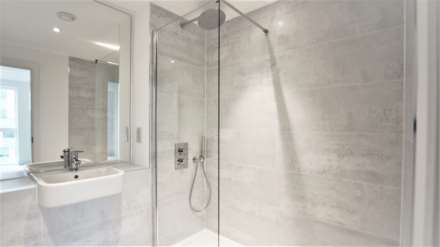 Abbotsford Court, Park Royal, NW10, Image 5