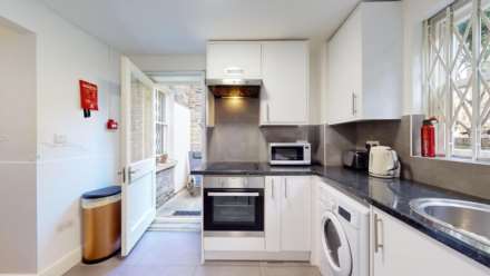 1 Bed - Garden Flat -  Ifield Road - Chelsea SW10, Image 1