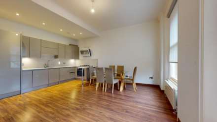 2 Bedroom Flat, Courtfield Road, Kensington SW7