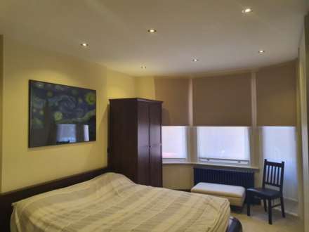 Clarence Gate Gardens, Glentworth Street NW1, Image 4