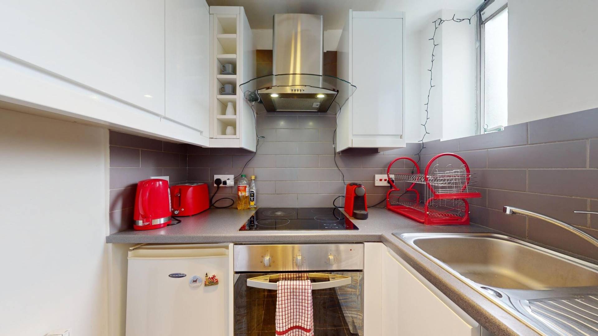 Courtfield House, Baldwin's Gardens, EC1, Image 9