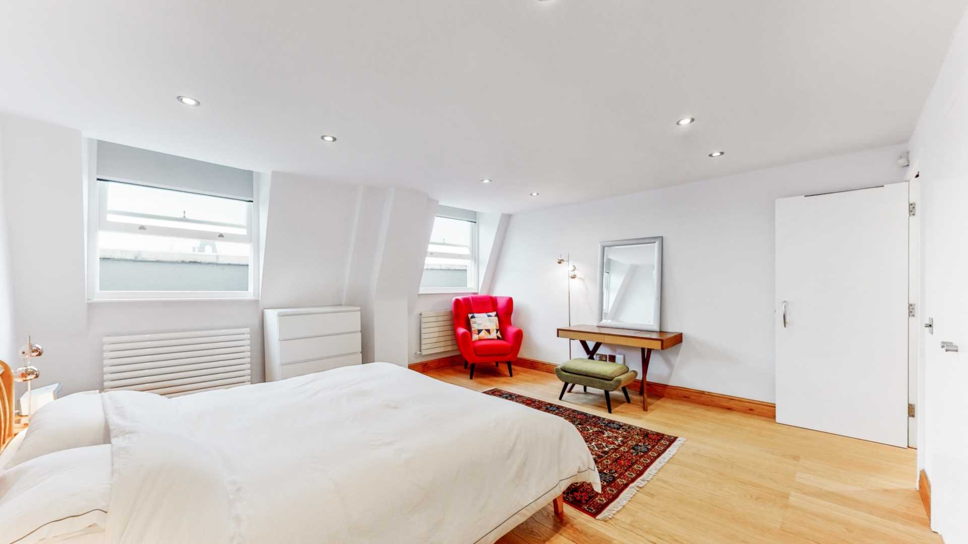 2 Bed Earl's Court Square SW5, Image 6