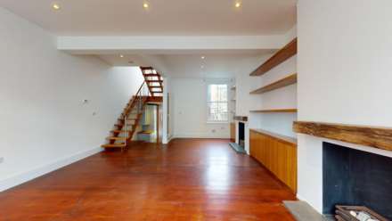 4 bed house, Fabian Road SW6, Image 2