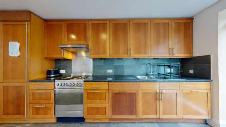 4 bed house, Fabian Road SW6, Image 3