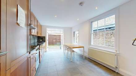 4 bed house, Fabian Road SW6, Image 4