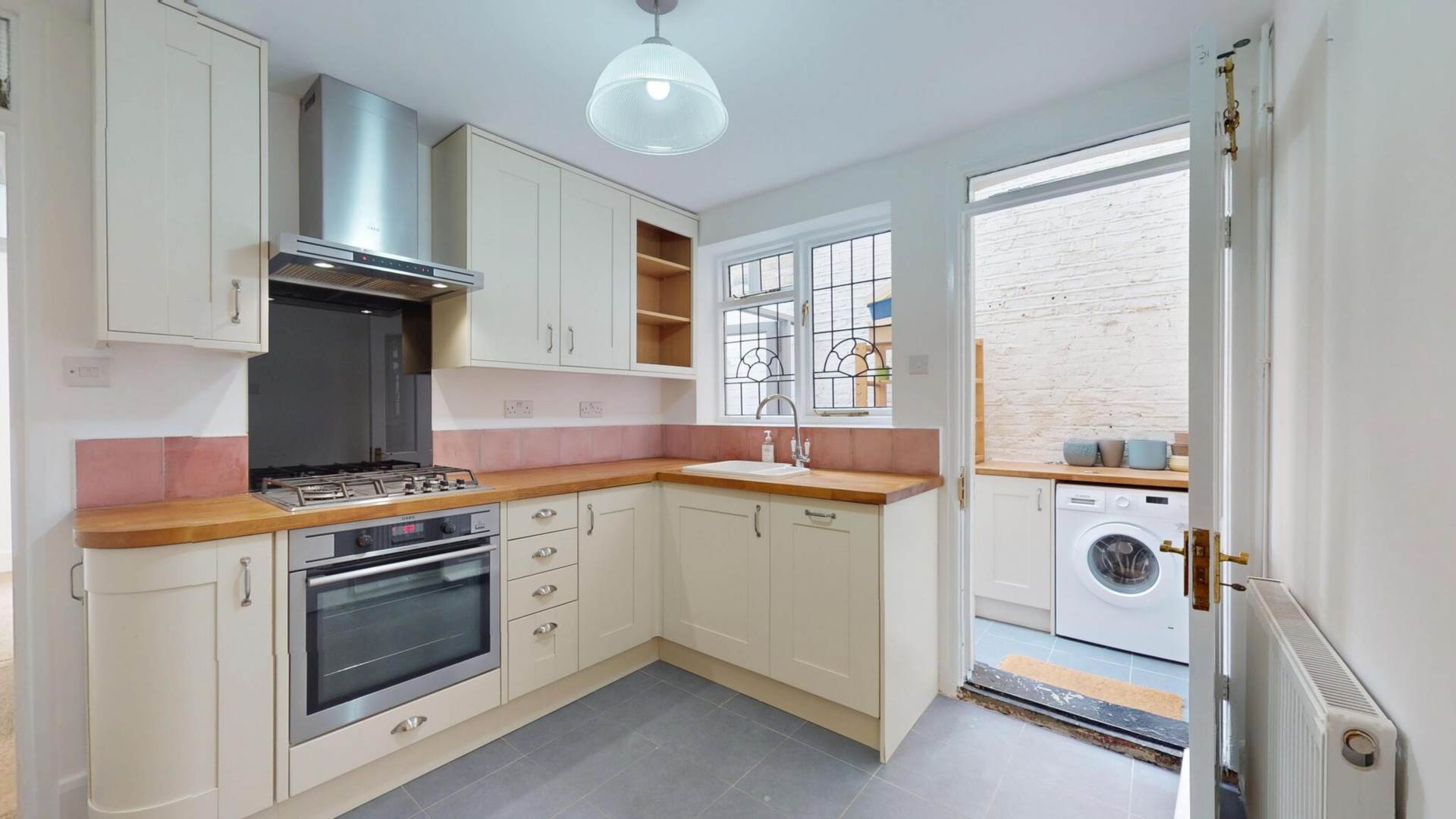 Sewdley Street, Hackney, London E5, Image 10