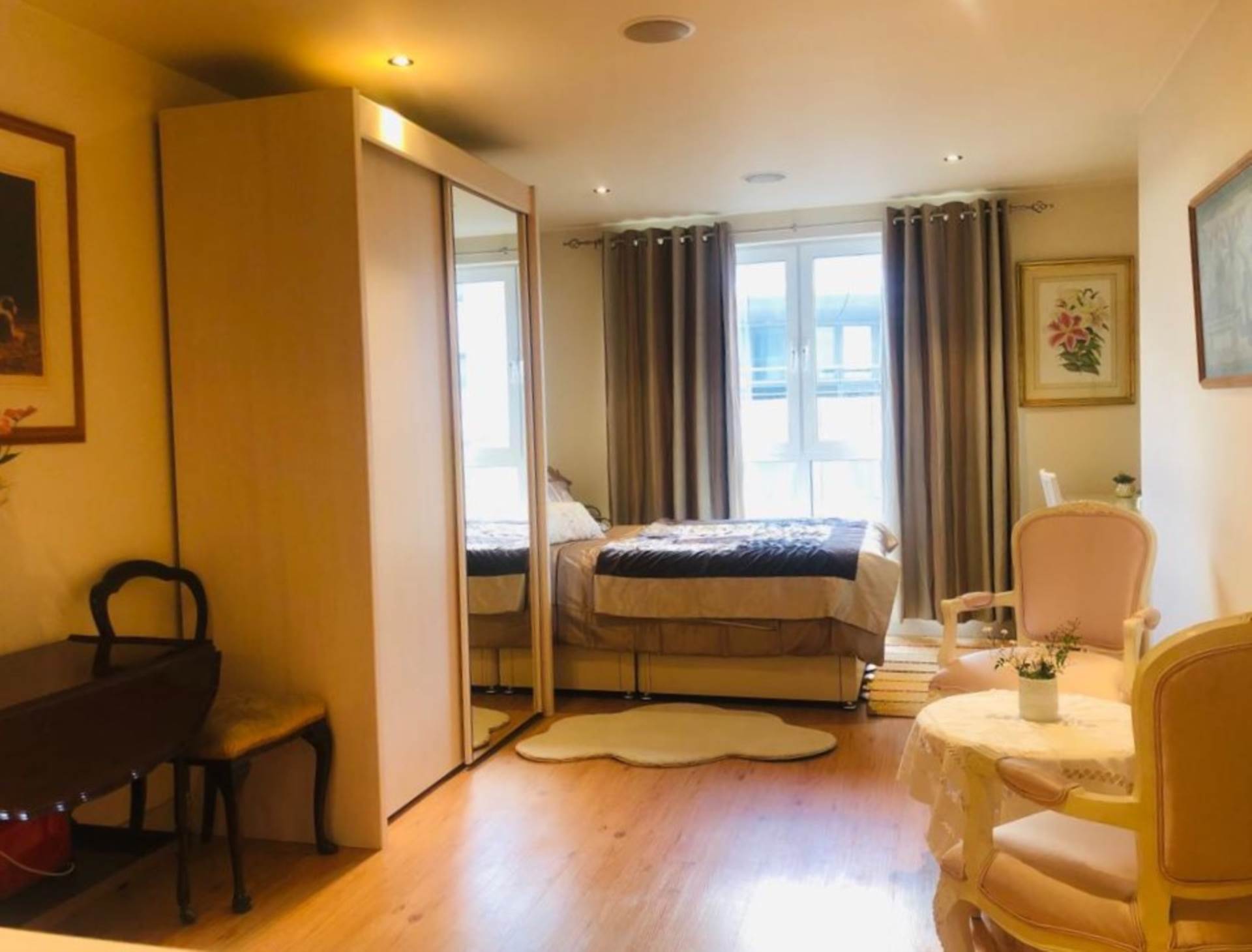 Octavia House, Fulham SW6, Image 1