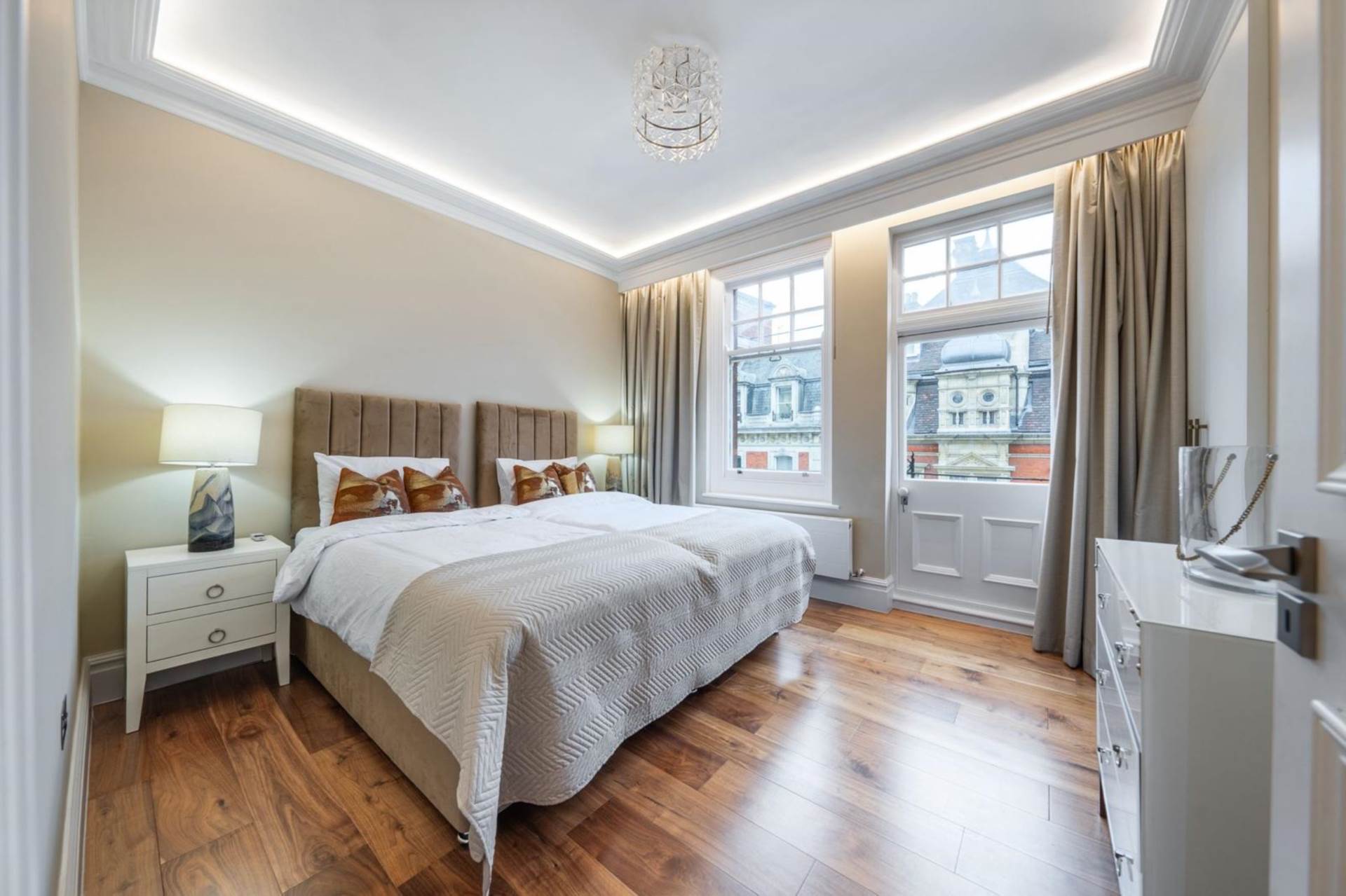 Duke Street, London W1, Image 18