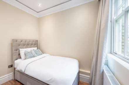 Duke Street, London W1, Image 17