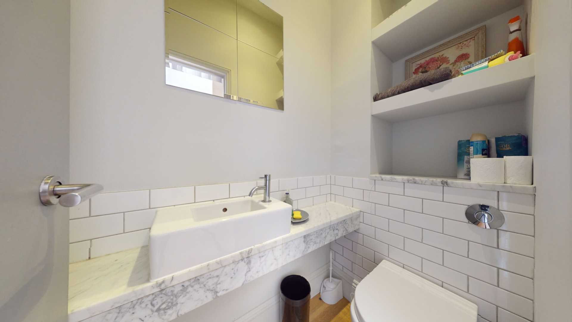 Hazlitt Road, Olympia W14, Image 4