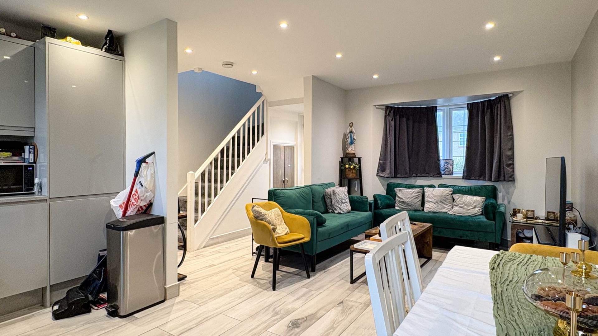 Carlisle Avenue, Acton W3, Image 2