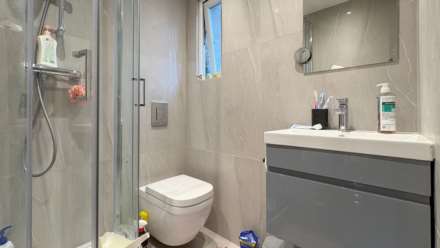 Carlisle Avenue, Acton W3, Image 12