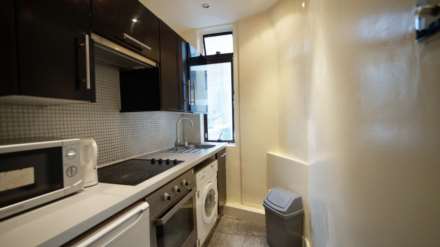 Dudley Court, Marble Arch, W1, Image 5