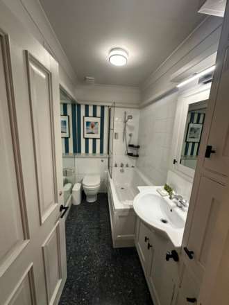 Palace Court, Bayswater, Image 6