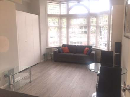 The Vale, Acton, W3, Image 3