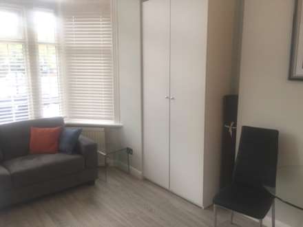 The Vale, Acton, W3, Image 7