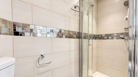 The Vale, Acton, London W3, Image 9