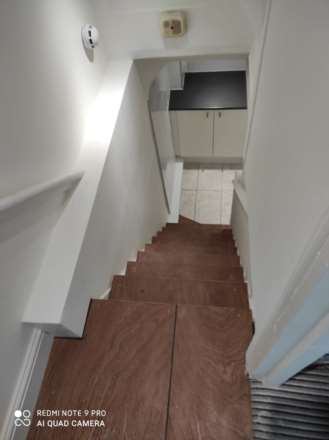 The Vale, Acton W3, Image 2