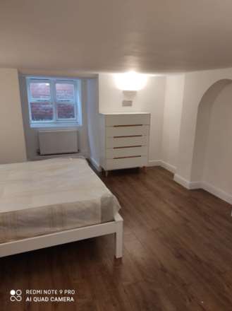 The Vale, Acton W3, Image 5