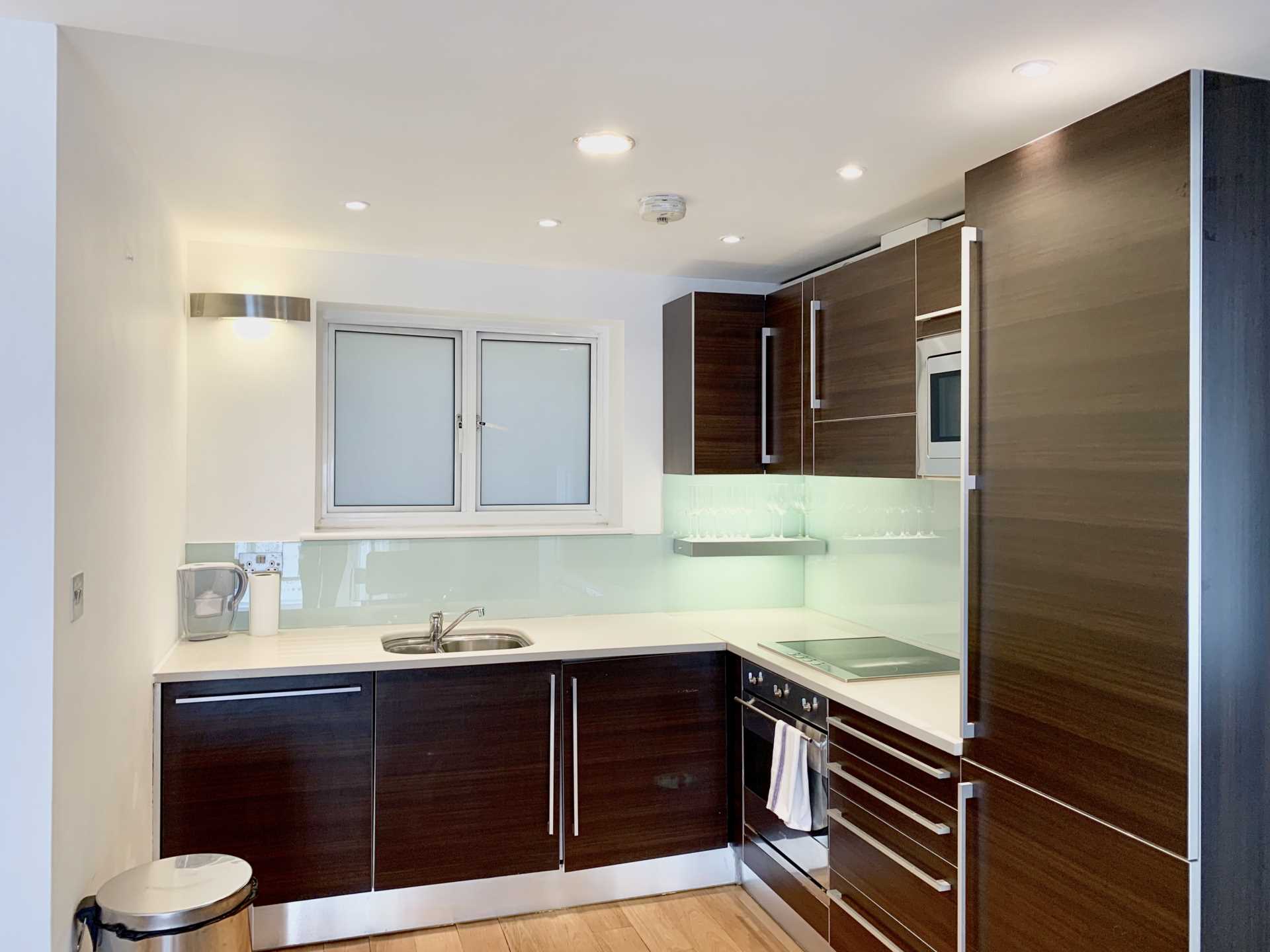 1 Bed - Lexham Gardens, Kensington W8, Image 6