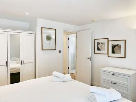 1 Bed - Lexham Gardens, Kensington W8, Image 2