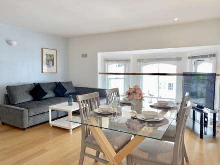 1 Bed - Lexham Gardens, Kensington W8, Image 8