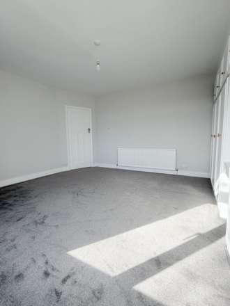 3 bedrooms, Kynaston Road, Bromley, Image 7