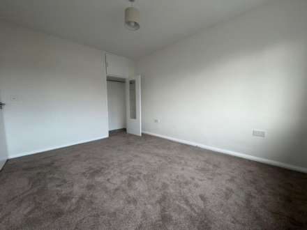 Honor Oak Road, Image 17