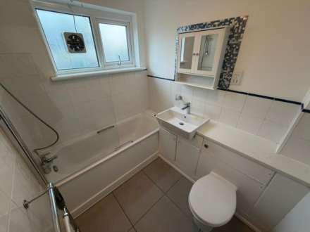 Honor Oak Road, Image 18