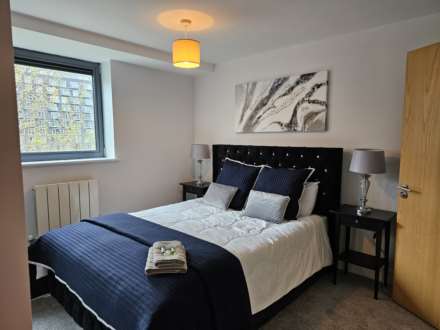 Property For Rent Millharbour, South Quay, London