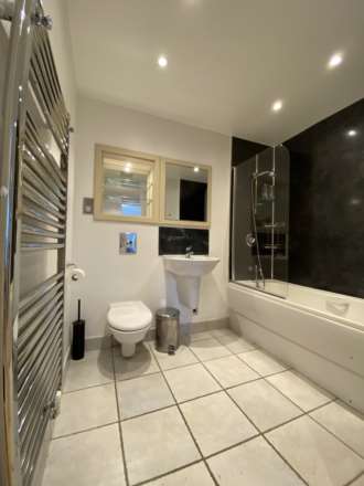 41 Millharbour, South Quay, E14 9ND, Image 13