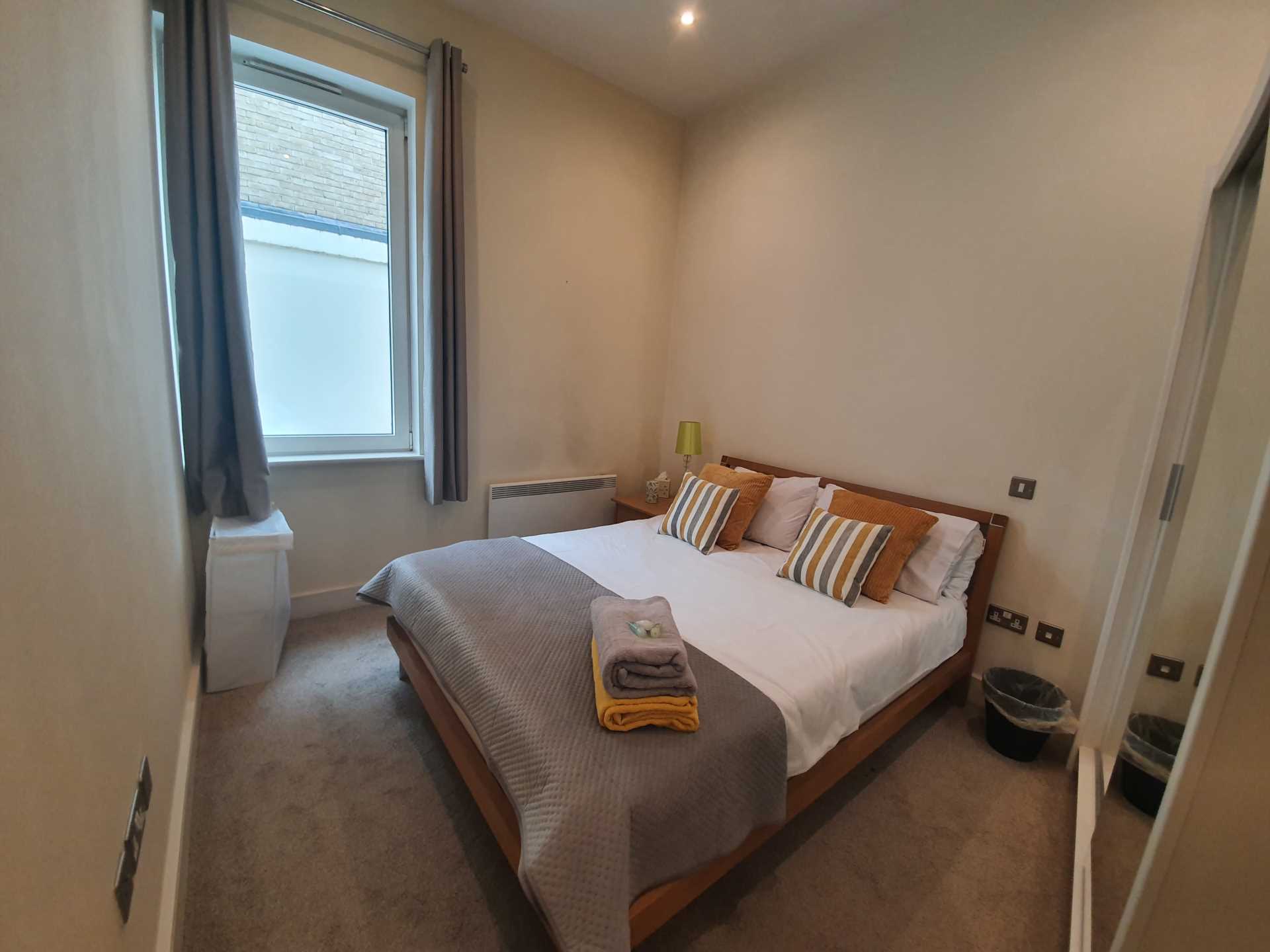 Halcyon Wharf, Wapping High Street, London E1W, Image 14