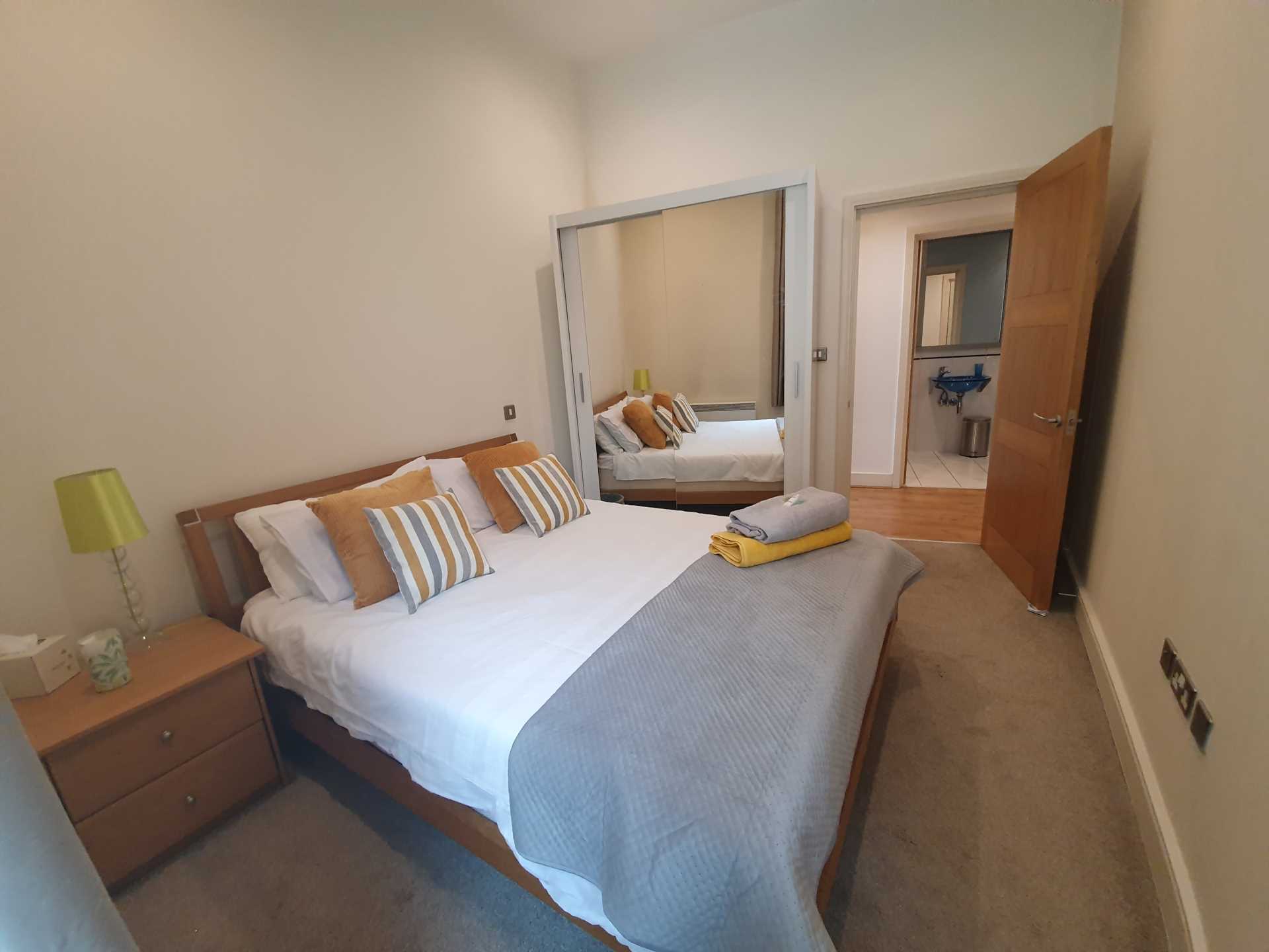 Halcyon Wharf, Wapping High Street, London E1W, Image 7