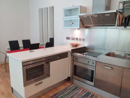 Halcyon Wharf, Wapping High Street, London E1W, Image 18