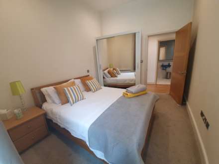 Halcyon Wharf, Wapping High Street, London E1W, Image 7