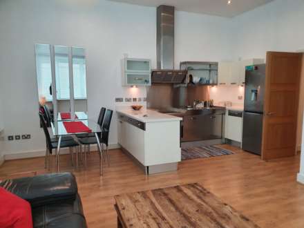 Halcyon Wharf, Wapping High Street, London E1W, Image 9