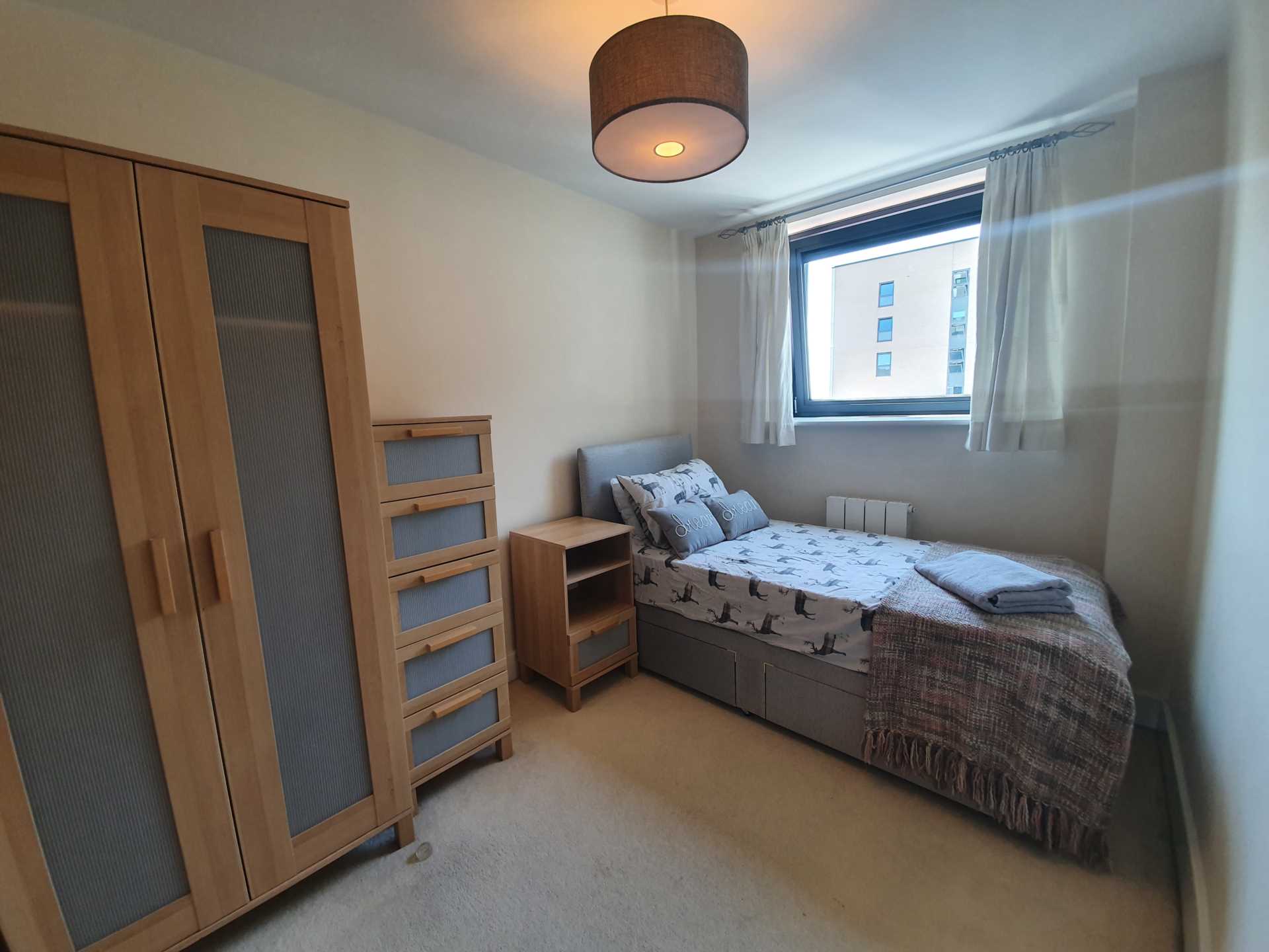 41 Millharbour, London E14 9ND (Water, Gas/Heating included), Image 15