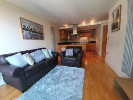 41 Millharbour, London E14 9ND (Water, Gas/Heating included), Image 18