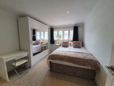 Minster Road, Bromley BR1 4DY, Image 17