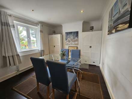 Minster Road, Bromley BR1 4DY, Image 24