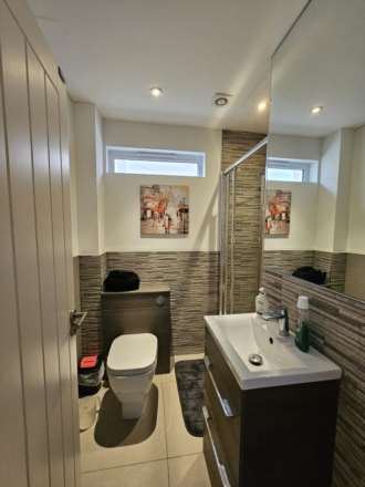 Minster Road, Bromley BR1 4DY, Image 25