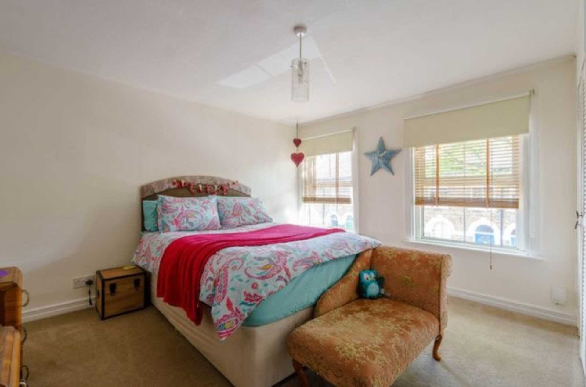 Mooreland Road, Bromley BR1, Image 9