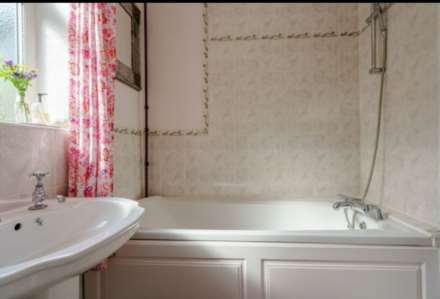 Mooreland Road, Bromley BR1, Image 13